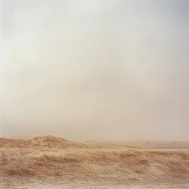 dunas with dusty sky took with tele lens, 35 mm, vertical image